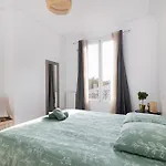 Beau Duplex Proche Paris Appartamento Saint-Denis (Seine-Saint-Denis)