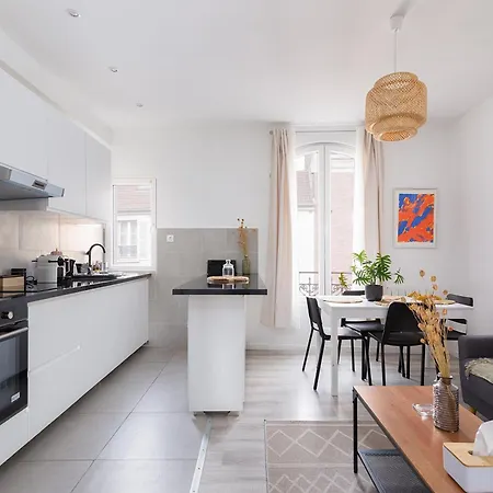 Beau Duplex Proche Paris 公寓