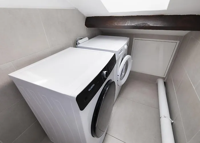 Beau Duplex Proche Paris Apartment